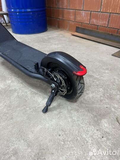 Электросамокат iconBIT Trident до 120 кг, black