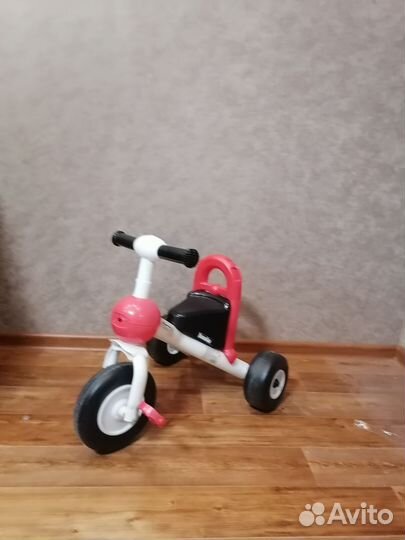 Трехколесный велосипед