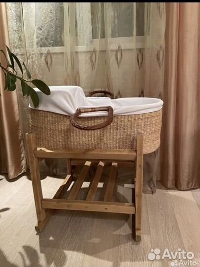 Плетеная корзина люлька
