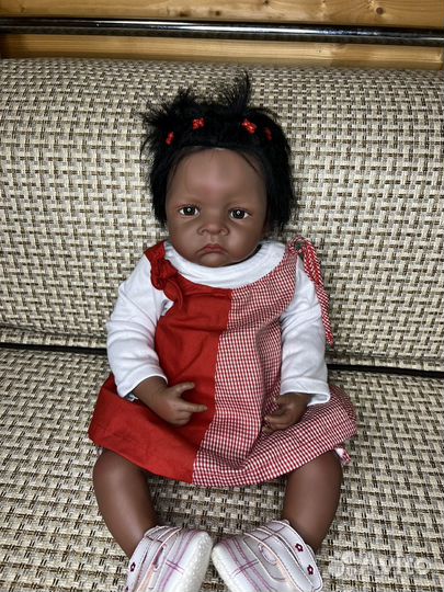 Кукла виниловая