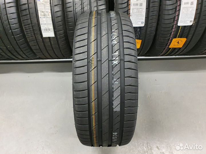 Kumho Ecsta PS71 285/45 R20