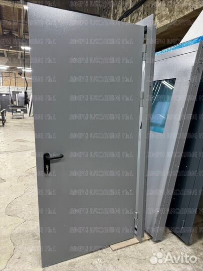 Противопожарная дверь №18