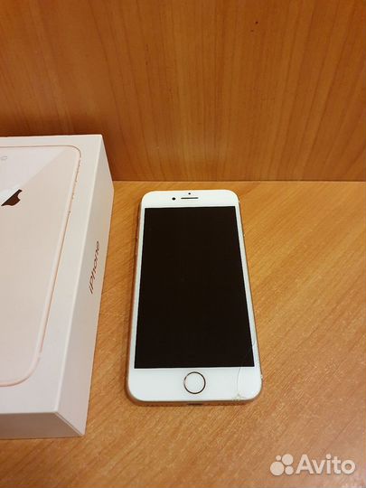 iPhone 8, 64 ГБ