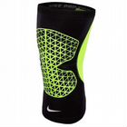 Бандаж для колена Nike Pro Combat Knee Sleeve