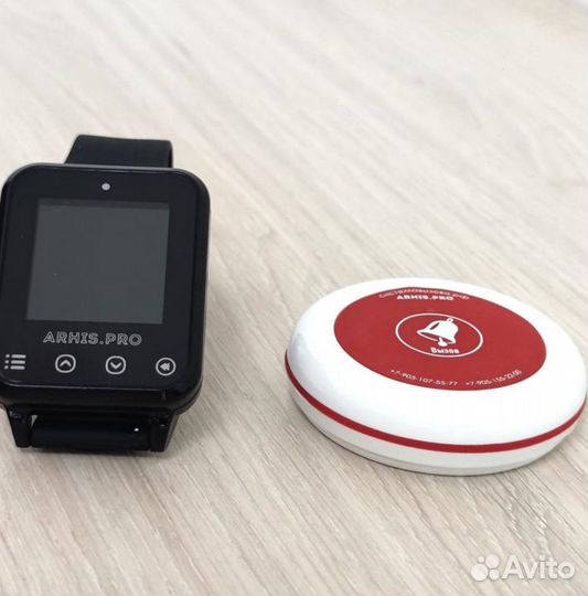 Кнопка вызова официанта и часы пейджер Элит