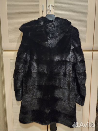 Шуба норковая черная 42