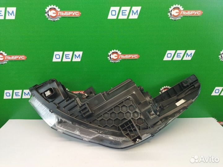 Фара правая Hyundai Solaris 2 2017