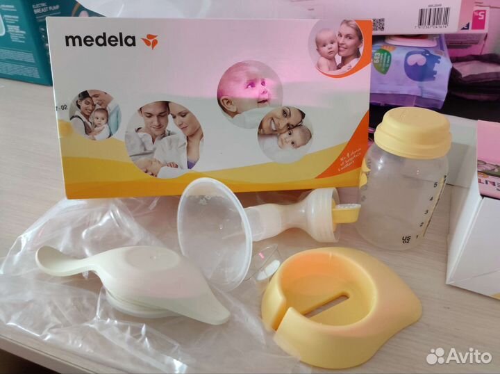 Молокоотсос medela ручной
