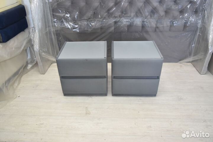 Прикроватные тумбы