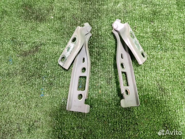 Петля капота (комплект) Ford Fiesta (CBK) 2007