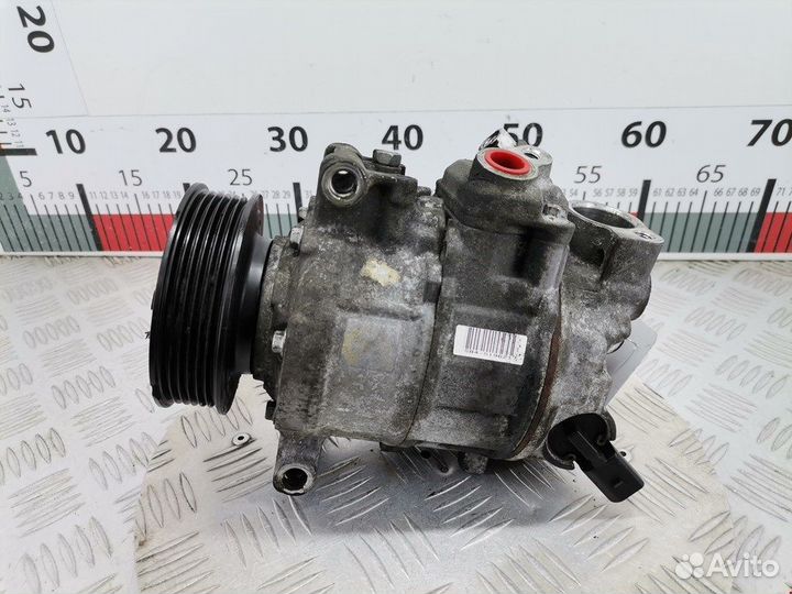 Компрессор кондиционера для Audi A5 8T 8K0260805L