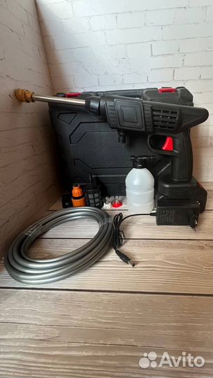 Мини мойка высокого давления