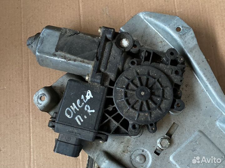 Opel omega b передний правый стеклоподъёмник