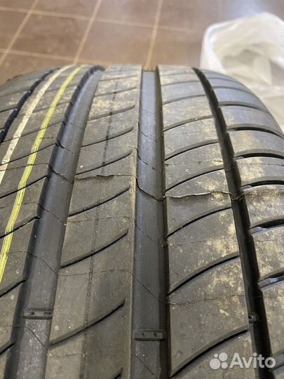 R18 Michelin Primacy 3 ZP 245/50, PCD 5x115 DIA 55