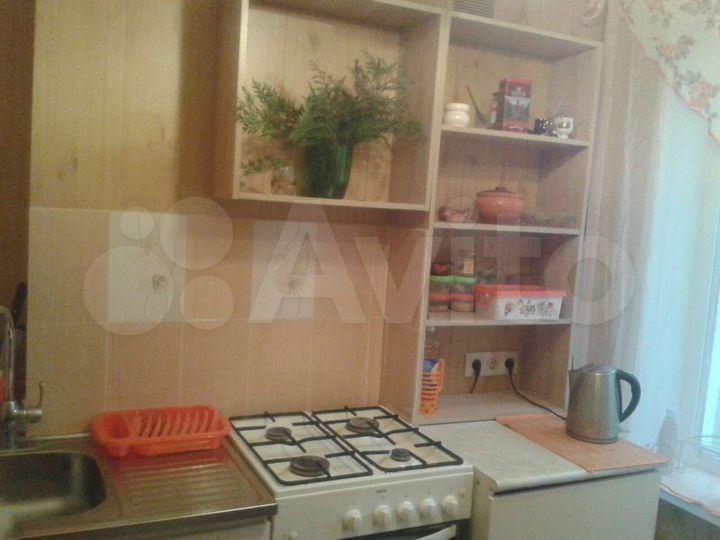 Комната 14 м² в 3-к., 2/5 эт.