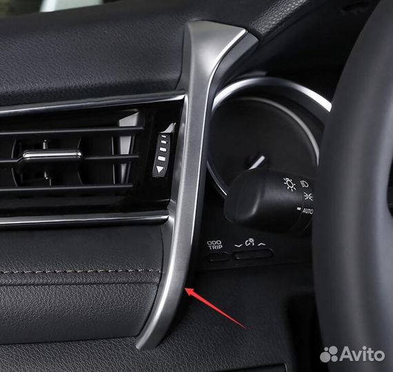 Накладка на торпеду Toyota Camry V70