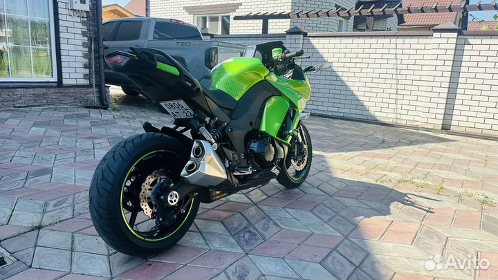 Kawasaki z1000sx ninja