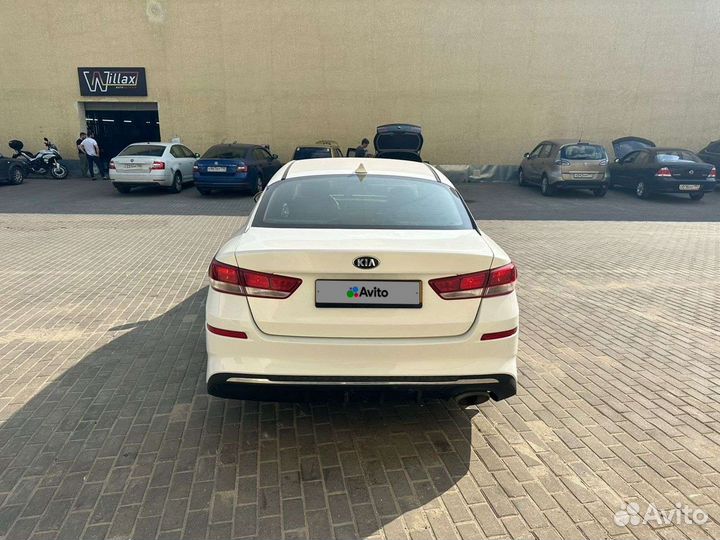 Kia Optima 2.0 AT, 2018, 200 004 км