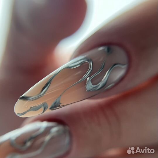 Маникюр модель бесплатно