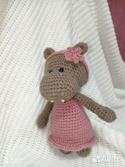 Игрушка бегемот