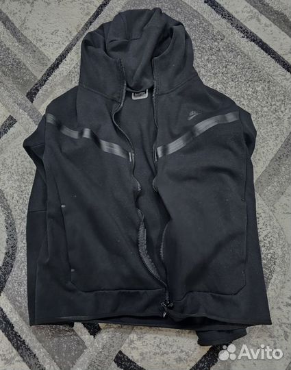 Кофта nike tech fleece черная