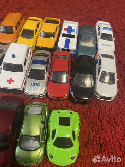 Машинки металлические пакетом