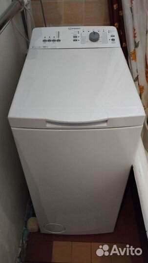 Стиральная машина с вертикальной загрузкой