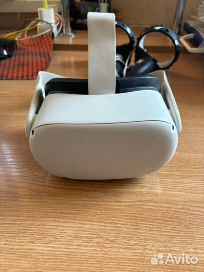 Oculus quest 2 256 гб +70 игр + VPN + допы