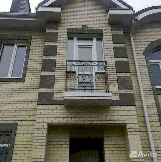 Решетки на окна, тамбур, двери, ворота, железные