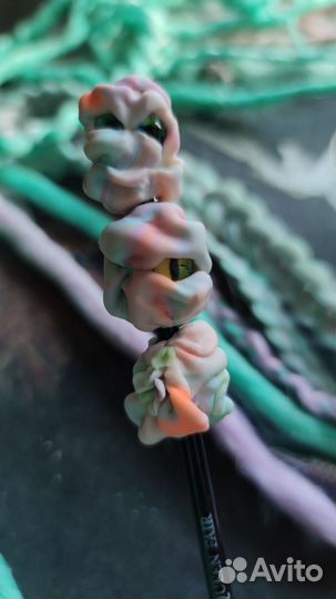 Бусины ручной работы. Украшения для кос и дред