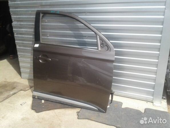 Передняя правая дверь Митсубиси Аутлендер 3 gf