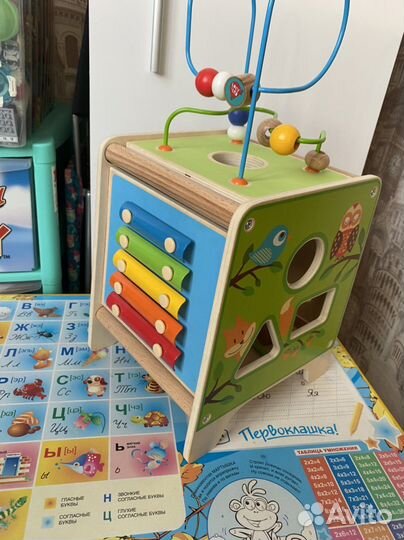 Развивающий бизиборд