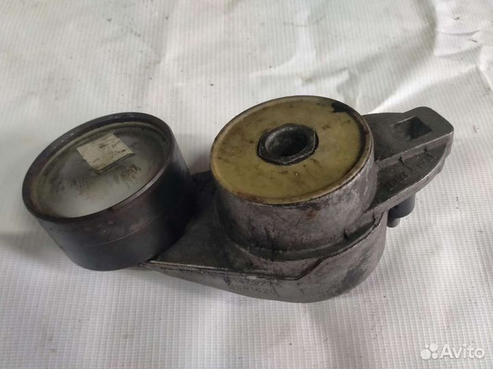 Натяжитель ремня Volvo D13A