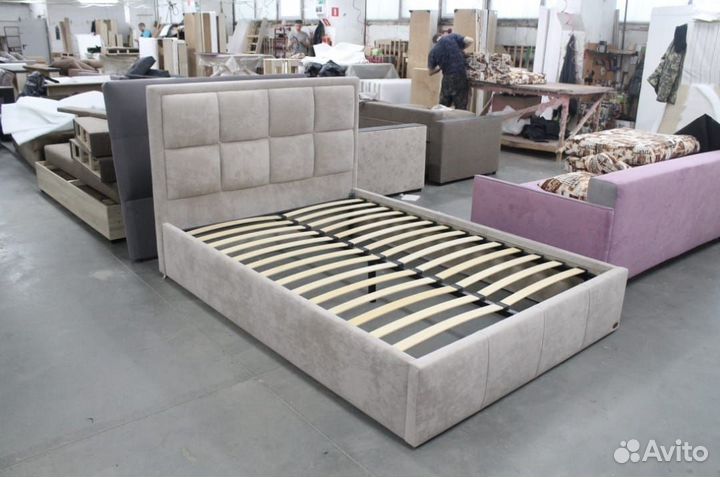 Мягкая кровать