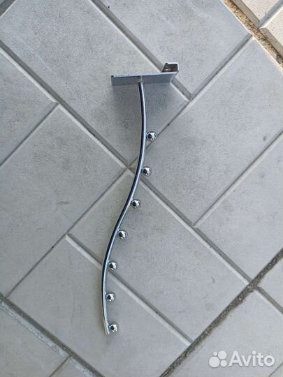 Крючки для вешалок, манекены