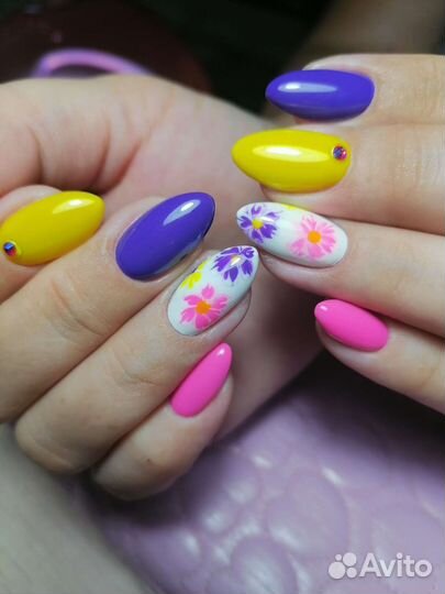 Маникюр, педикюр