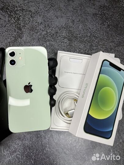iPhone 12, 64 ГБ