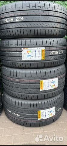 Pirelli P Zero PZ4 315/35 R22 и 275/40 R22 111Y