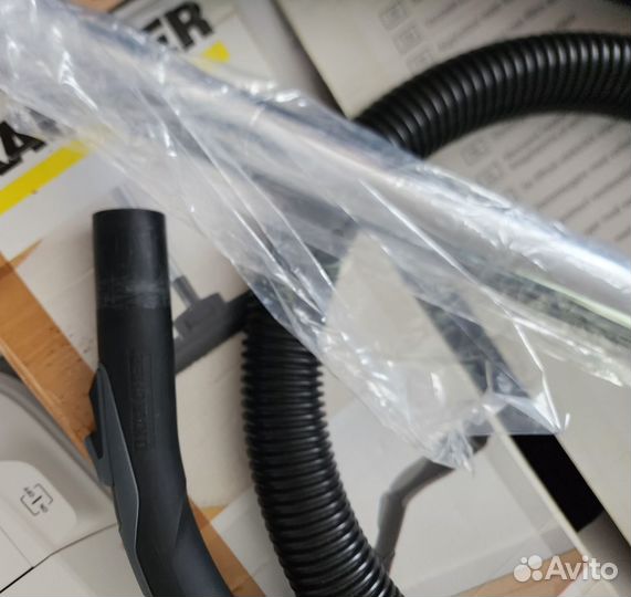 Пылесос с аквафильтром karcher DS 6.000 Mediclean