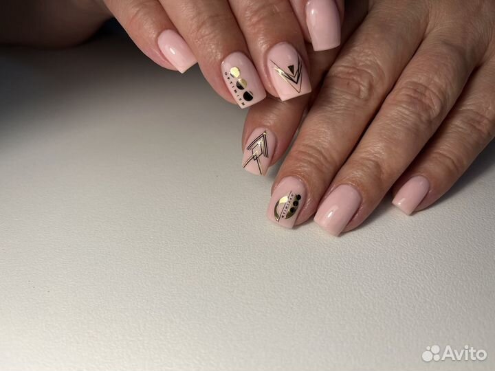 Маникюр, педикюр, все виды моделирования