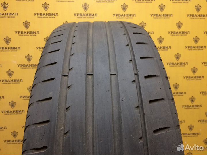 GT Radial Champiro HPY 235/55 R19