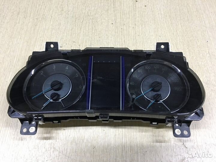 Щиток приборов Toyota Fortuner II