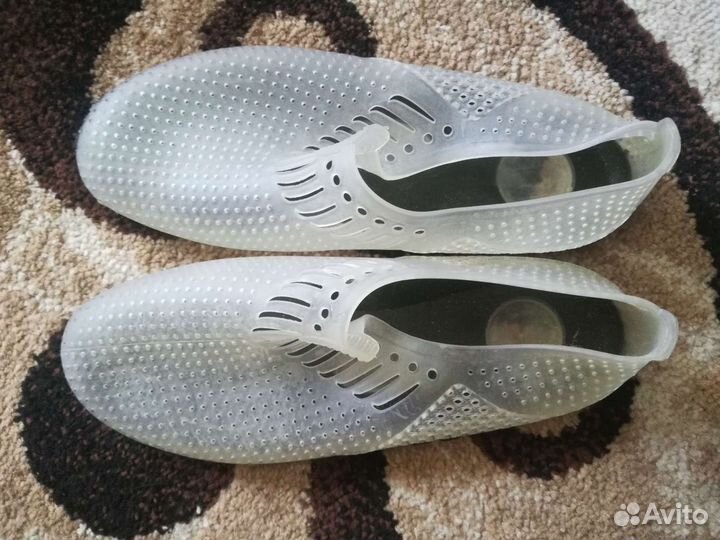 Обувь для пляжа