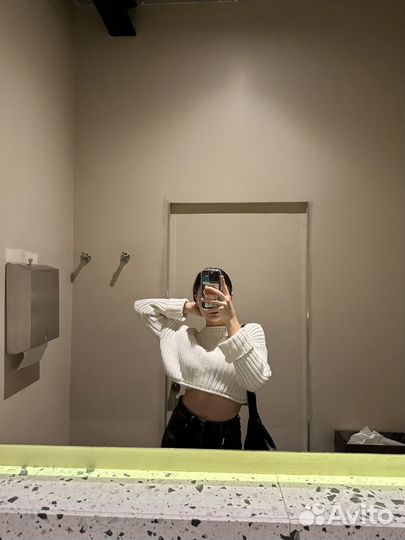 Свитер укороченный indress one size