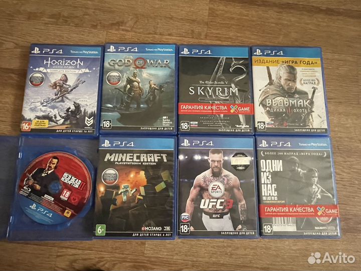 Продам ps4 slim