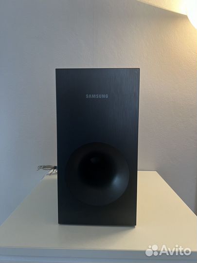 Сабвуфер samsung