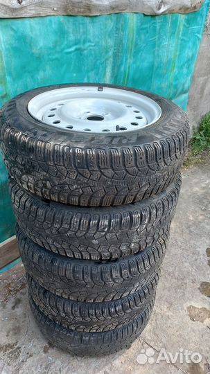 R15 Pirelli P Zero Winter 185/65, PCD 5x100 DIA 38