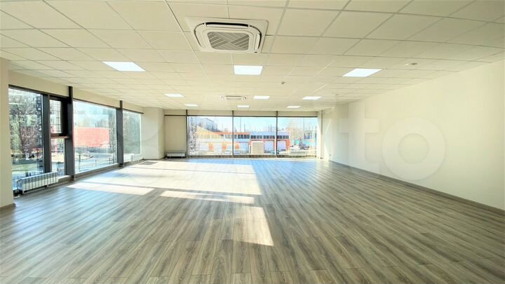 Аренда офиса 115 кв.метров, 2 этаж