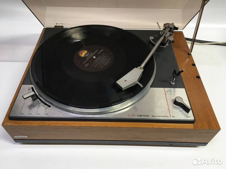 Lenco L75, Thorens TD 295 MK 4 проигрыватель