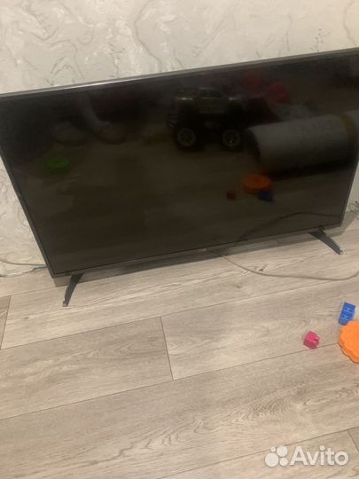 Телевизор lG смарт